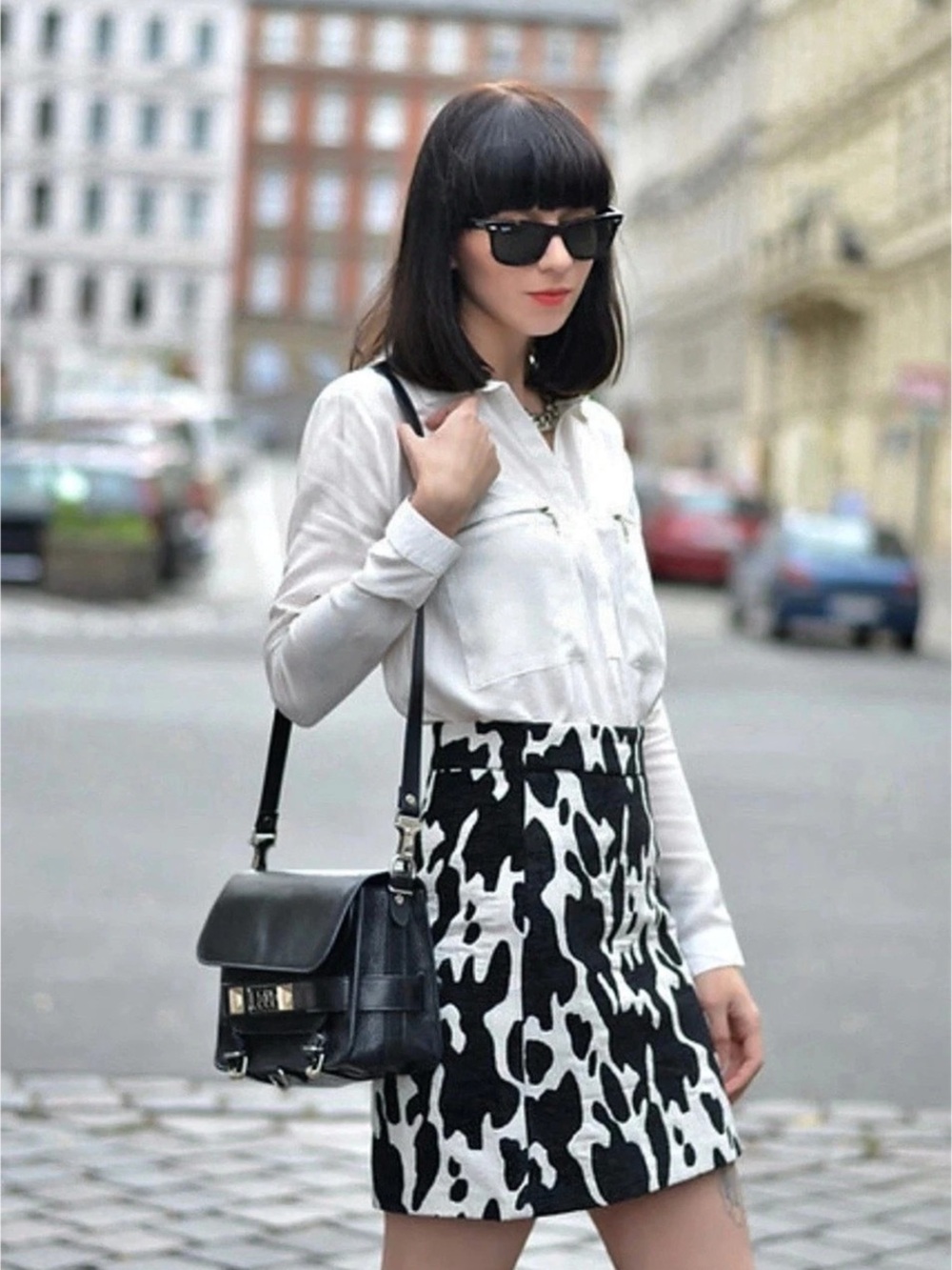 Zara Animal Print Mini Skirt in Black & White Size Medium